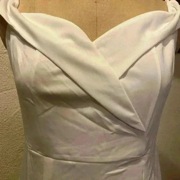 Phortric White Off the Shoulder Dress NWT Size L - Picture 3 of 13
